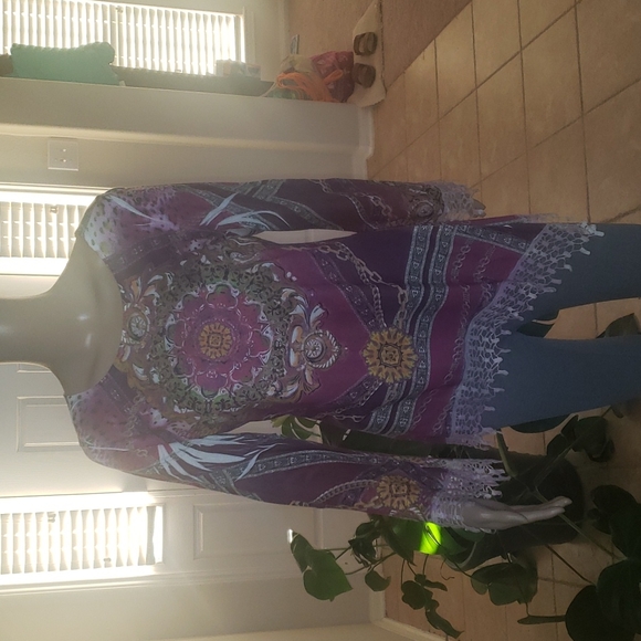 mushbaby sienna rose Tops - Mushbaby sienna rose m antique jewelry pattern 3inch embroidery hems long …